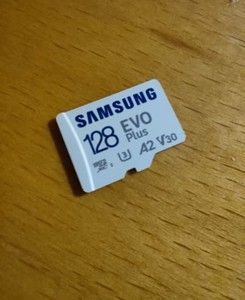 三星(SAMSUNG)128G TF内存卡 9.8成新！手机