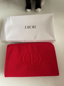 Dior迪奥气垫套装拆出礼物，红色收纳包，可做化妆包，或者手