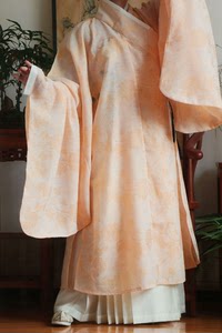 青竹居传统服饰——暗纹化纤麻纱明制交领长衫