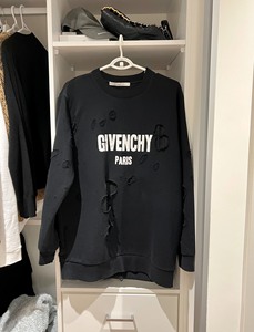 Givenchy gvc纪梵希黑色破洞卫衣