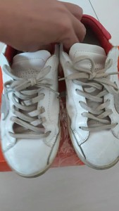 韩国代购星星儿童脏脏鞋，之前朋友去韩国给孩子买的，刚开始买回