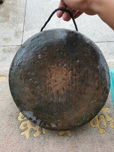 清代老铜锣，尺寸大，厚重，6.8市斤重，声音好