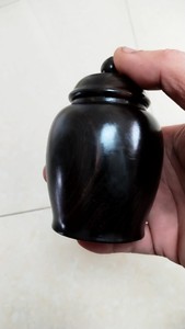 紫光檀小将军罐，非常漂亮，，尺寸大约102～6.8CM，偏远