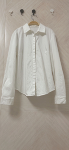 全棉白色衬衫S码，款式简单百搭！可单穿可配西服、风衣等！9成