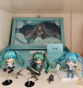 【已出纪念 仅展示】小米6X初音未来限定 编号188