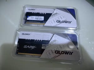 光威悍将4G ddr4 2666内存条两根，包装都还在，使用