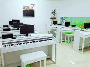 Theone智能钢琴教室整套（共七台电钢琴+一台主机电脑+六