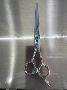 台湾pop剪刀 6.5寸大刀 现在都是用小剪刀故转卖