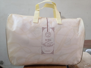 全新罗莱羽绒被200*230包装袋，可以用来收纳被子，质量特