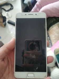 OPPO R9tm 尸体机完好无损。需要的联系我。