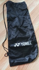 yonex网球拍拍套 软拍套，便携易用易收纳，表面有一层网布