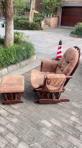 实木沙发摇椅 带脚凳 百安居家具实体店购入 大千的东西品质保