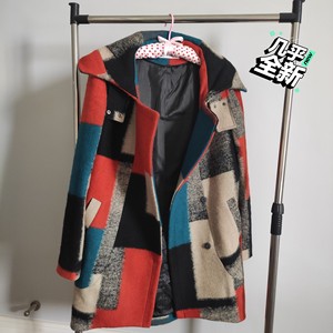 羊毛大衣如图，基本全新，古尚牌子的，含60%羊毛，还带一个大