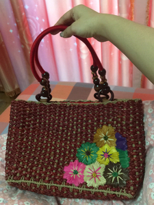 巴厘岛乌布市场手工编织包包