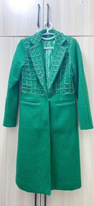 高级感孔雀绿羊绒大衣女秋冬中长款西装领气质加厚羊毛外套，显瘦