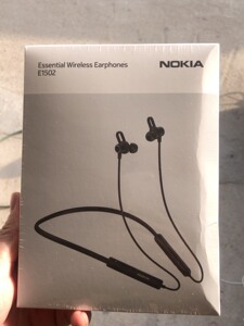 诺基亚蓝牙耳机e1502全新未拆封