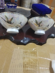 日本回流，贝壳釉松鹤画片一对碗，全新尺寸见图，非偏远包邮