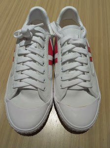 CELINE赛琳 “回力”小白鞋 白色红条