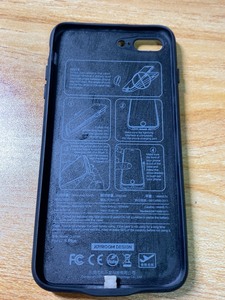 苹果7p/8p手机背壳充电宝。