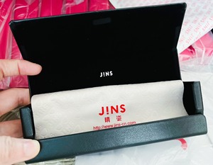 jins专柜眼镜盒送眼镜布