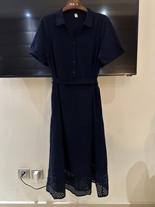 依伽依佳专柜正品连衣裙 几乎全新 藏青色镂空连衣裙 40码