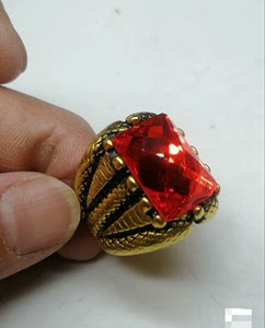 海外回流最新款老凤祥18k金镶嵌宝石鎏金戒指，男女同款戒指，