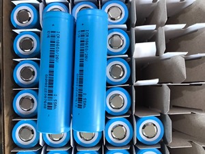 全新亿纬原装A品18650/26v动力5c锂电池3.6v