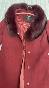 2020冬季正品女大衣 颜色分类：酒红色，砖红色，枣红色