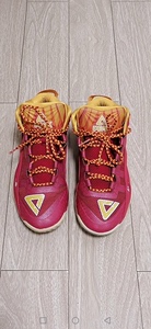 44码Peak匹克霍华德一代战靴篮球鞋，保证正品，八成新，鞋