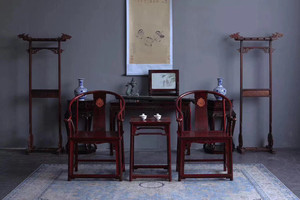 印度小叶紫檀素圈椅精品3件套。