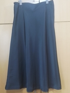 名师路黑色缎面光泽感半身伞裙（165码），专柜1499元购买