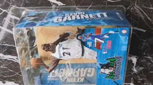 麦克法兰 NBA 7代 人偶 模型 凯文-加内特绝版 致敬狼