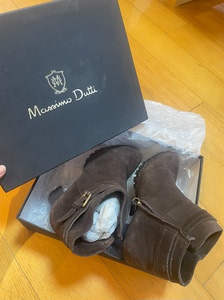 Massimo Dutti 麂皮咖啡色高跟短靴