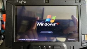 富士通微型Windows笔记本电脑U1010，蓝牙、wifi
