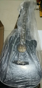 全新带电箱吉他，41寸小众品牌Mengyu  包,配件齐全，