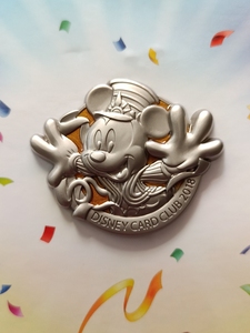 东京迪士尼35周年纪念徽章