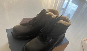 塞纳 劳保鞋，38-47码棉工鞋；全新正品，中海油指定劳保用