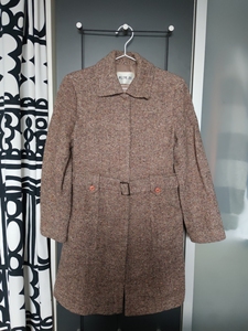 利德尔女装羊毛短大衣，165/84A，80%羊毛，购于商场专