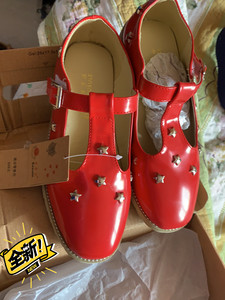 女童红色皮鞋 不是真皮不是真皮不是真皮  28元包邮