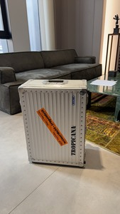 日默瓦rimowa 复古相机箱 全新 限量稀有品 内胆可以拿