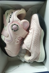 斐乐小童女孩粉色网球鞋30码运动鞋训练鞋