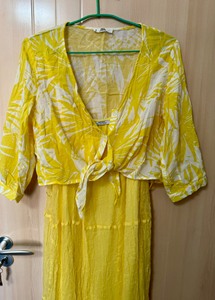 MNG波斯米亚长裙马尔代夫海边必备连衣裙，鹅黄色高级，全新，
