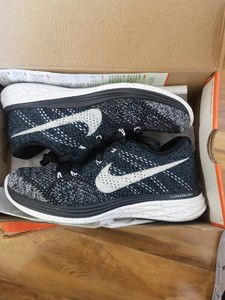 WINS Nike Flyknit lunar3 白黑37.