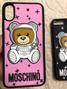 moschino莫斯奇诺小熊立体浮雕手机壳苹果X粉色还在的