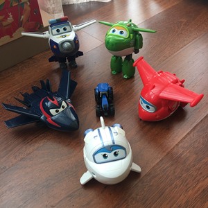 超级飞侠，乐迪超级飞侠玩具，飞机大号变形正版。超级飞侠玩具。