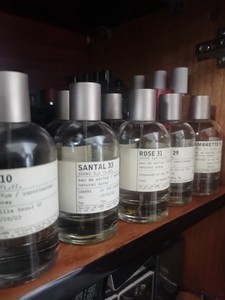 lelabo10 29 33 31 25黑茶檀香玫瑰香水分装