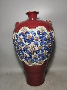瓷器摆件季红釉手工捏花梅瓶老货老瓷器古董古玩老瓷瓶子花瓶瓷瓶