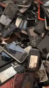 大量收内爆，外爆手机，好价钱， 二手机 旧手机 库存机，碎屏