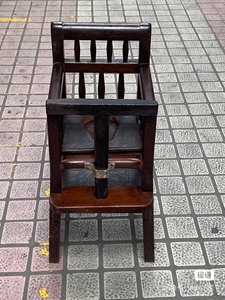 民国时期的坤甸木儿童笼椅！品相如图，约80×30cm，上百年