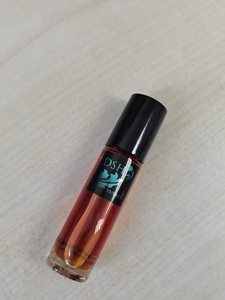 DSH栀子花油滚珠瓶10ml，没盒子。无购买记录，自用保真，